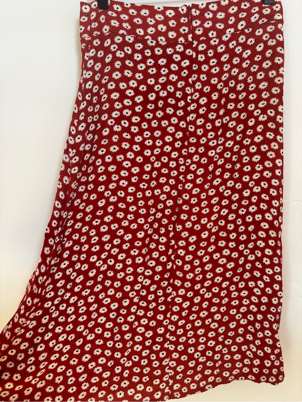 Faithfull the Brand Daisy Print Midi Skirt — Size 4 (AUS 8) - Picture 3 of 7
